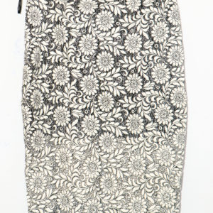 Riverisland /polyester skirt with side zip & white lace material, Age 10