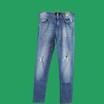 Men's blue distressed jeans. size 34